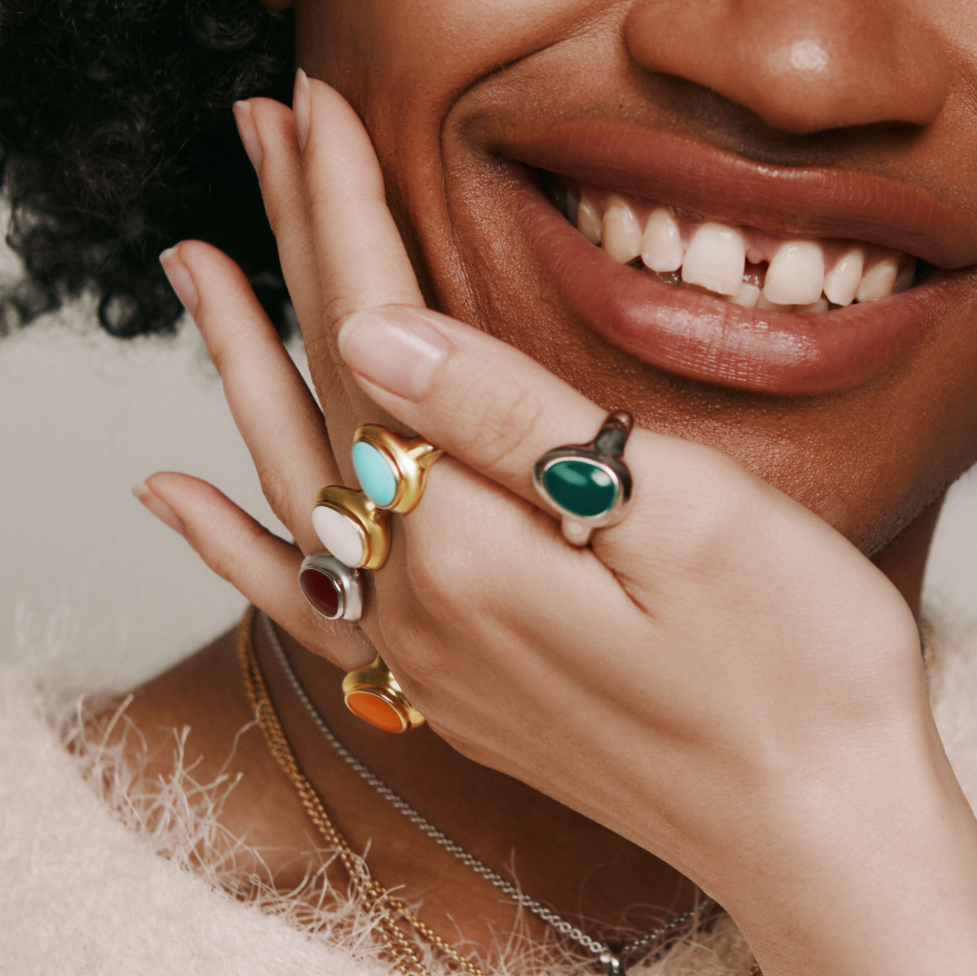 GOOG SOLITAIRE RING